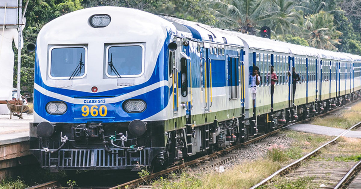 Pulathisi-Intercity-Express-Train